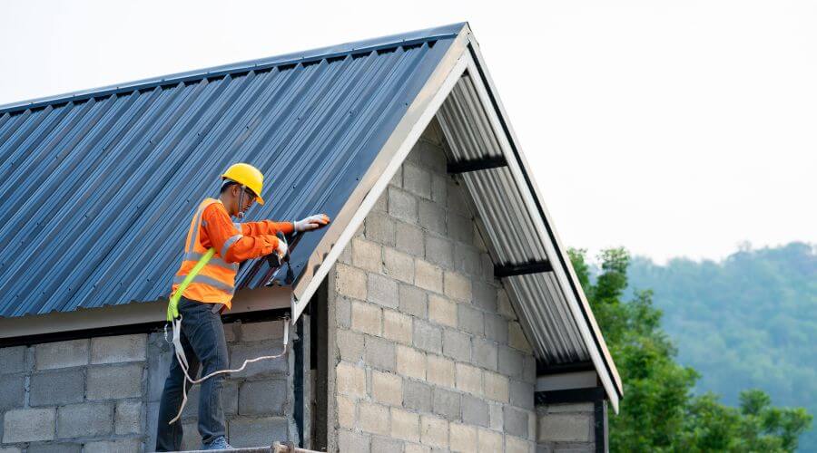Professional residential roofers in Fifield, WI